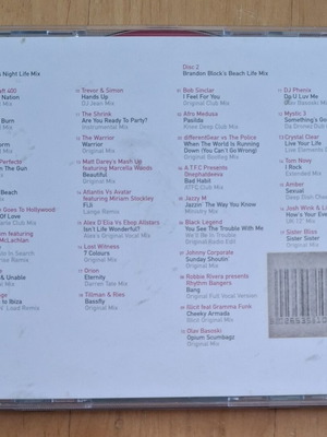 Ultimate Ibiza double CD like new, electronic compilation