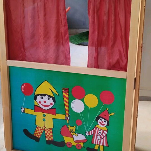 Wooden puppet theater 57x4x90 like new