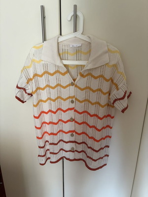 Hemithea knitted shirt like new, multicolor, size S