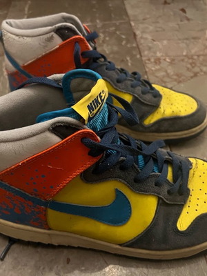 Nike 45 athletic shoes used
