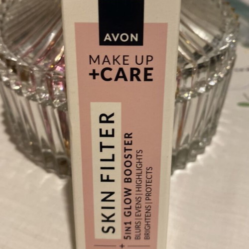 Avon Skin Filter 5in1 Glow Booster new in box