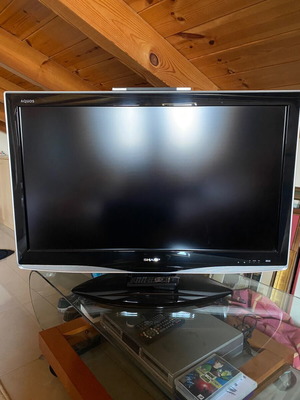 Τηλεόραση Sharp Aquos 40” με αποκωδικοποιητή μεταχειρισμένη, δεν είναι smart