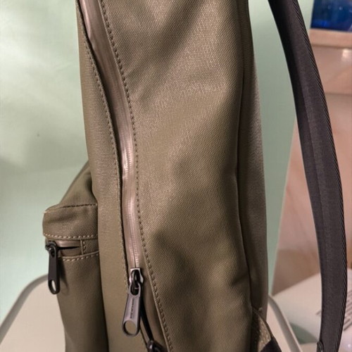 Calvin Klein backpack like new, khaki