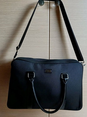 Enrico Coveri shoulder bag black like new for laptop