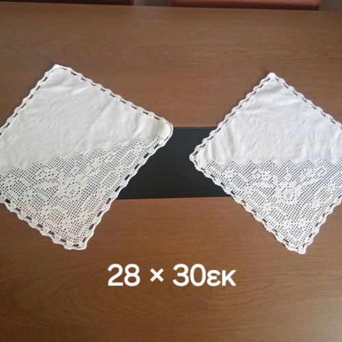 Handmade tablecloths with knitted lace, set of 2, like new
