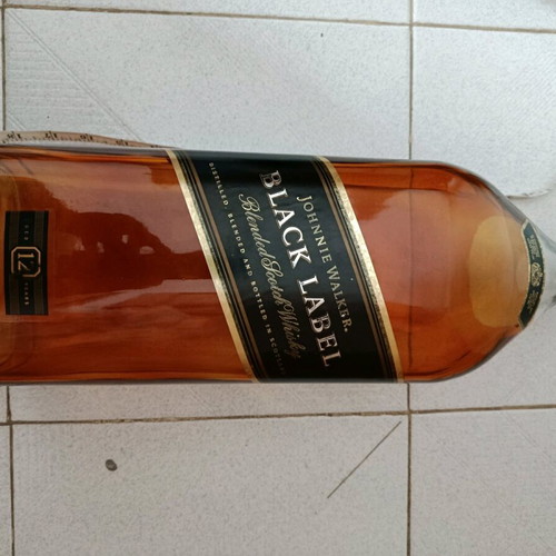 Decorative bottle like new, height 47cm with 2 bonus bottles