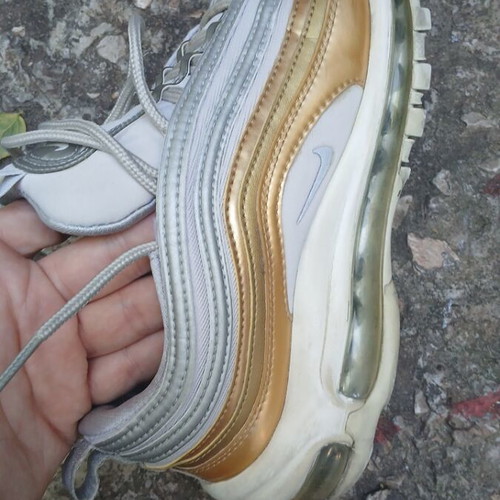 Nike Air Max 97 sneakers used, size 38, white and gold