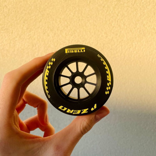 F1 Pirelli 2026 Decorative Tyre Set Hard Medium Soft