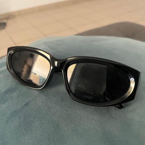 Black retro rectangle cateye sunglasses like new