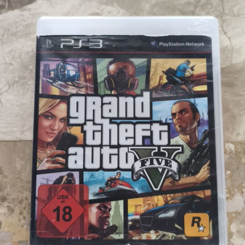 Grand Theft Auto Five PS3 used, fully functional