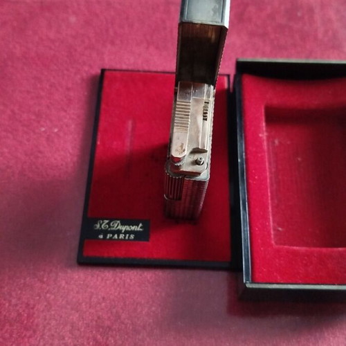 ST.Dupont 1971 lighter used, needs service