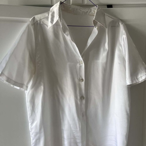 Satin shirt used, size Large, white