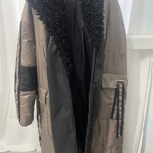 Access jacket like new, missing belt, beige and brown