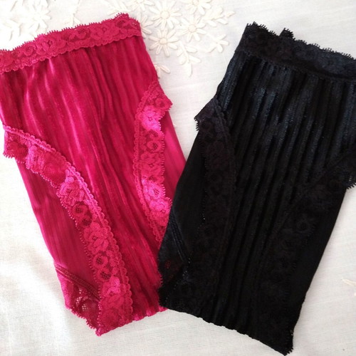 Velvet women's lingerie new, size Small/Medium, black and red