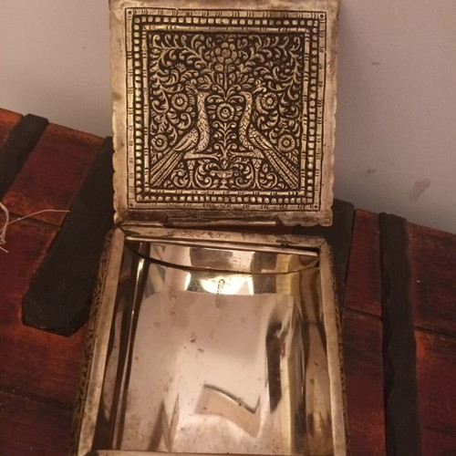 Brass jewelry box antique used 11x11x5 cm