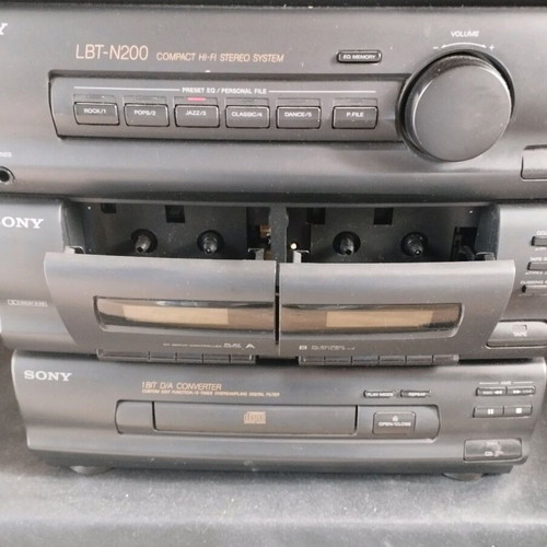 Sony LBT-N200 stereo system used with two speakers, needs maintenance