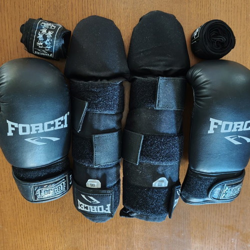 Force1 Kids Kickboxing Protective Set like new