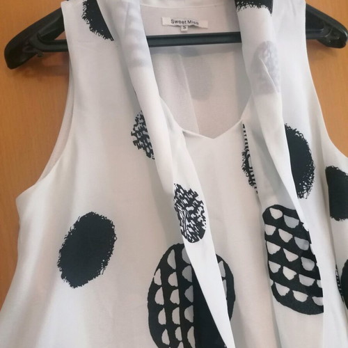 Sweet Miss dress black and white size S like new