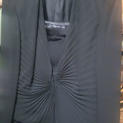 Raxevsky women's black set like new with skirt, jacket and top
