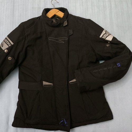Macna Womens Motor Jacket like new, size S-M, removable inner jacket