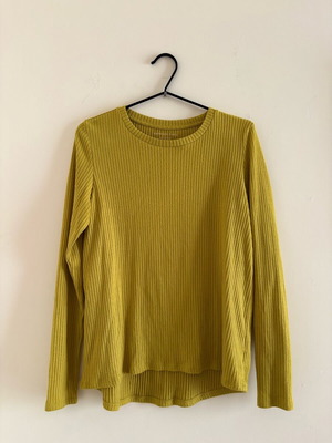 Μπλουζάκι μουσταρδί American Eagle μεταχειρισμένο, μέγεθος S