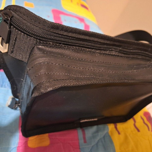 Zara black waist bag like new