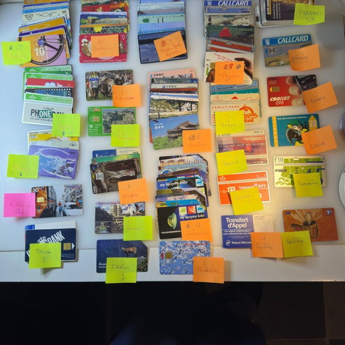 Phone cards used, pack of 180 from 26 countries