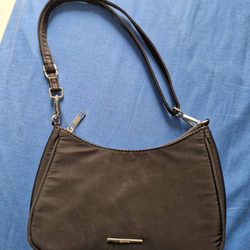 Berska hand bag like new, black crossbody