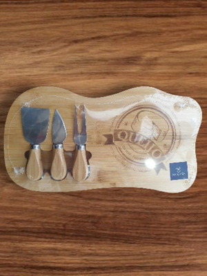 Cheese platter with cutting tools, new, 33x20 cm