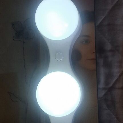 Vanity LED mirror light with 4 lamps 30x6x7cm new