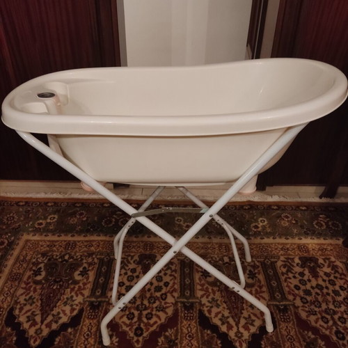 Baby bathtub like new