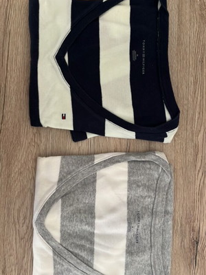 Tommy Hilfiger striped t-shirts like new, pack of 2, medium