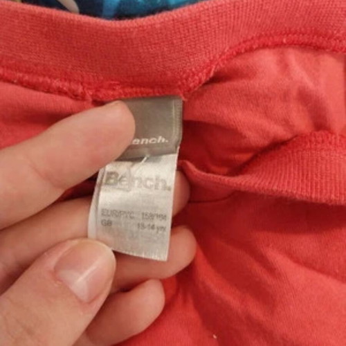 Bench T-shirt girls size 13-14 years pink used