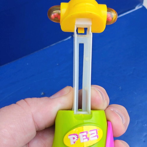 Pez Rocket Pen used candy holder pen from 2000