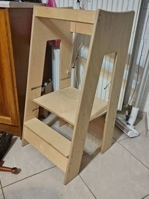 Learning Tower Eco like new children's learning tower made of natural wood