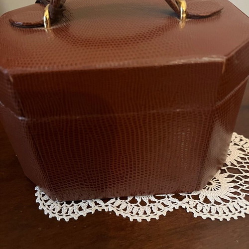 Vintage jewelry box used with mirror and key brown