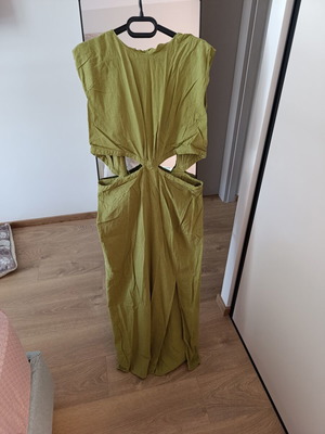 Zara midi linen dress cut out, like new, green, size M