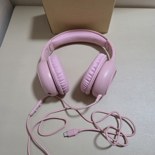 KonnaD pink USB-C kids headphones with adjustable band