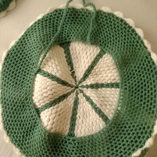 Knitted pillowcases handmade, set of 2 round, new