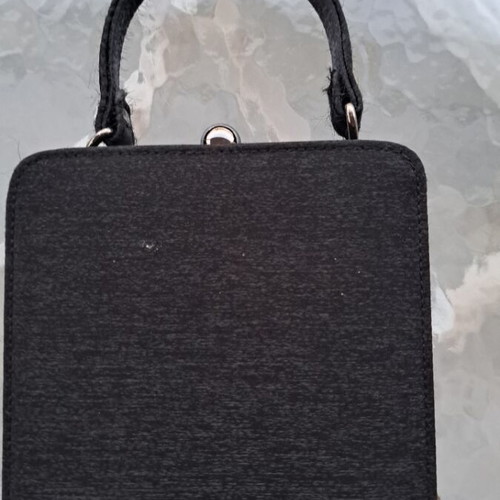 Black vintage evening bag clutch with 3D embroidery, like new