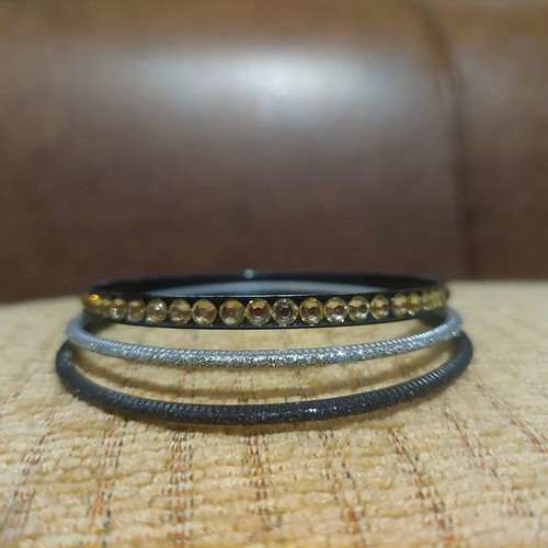 Vintage set of 3 bracelets silver and black with glitter and strass like new