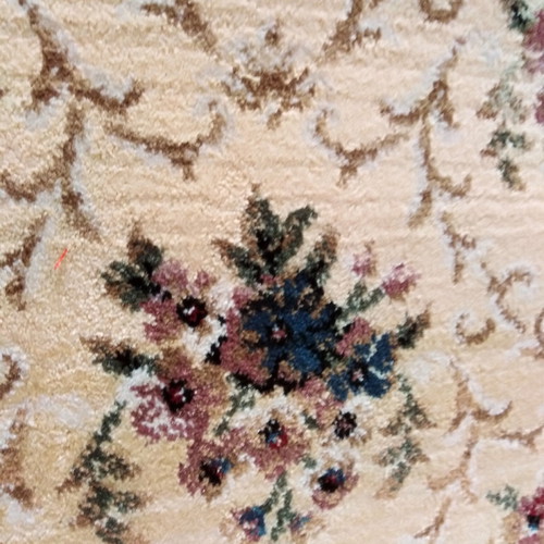 Synthetic rug new 1.60x2.30 with antistatic threads and beautiful design