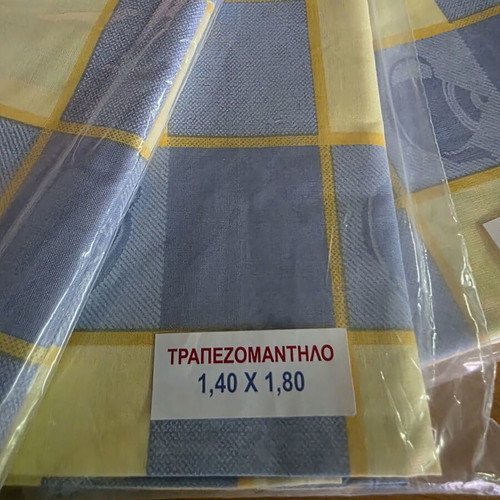 Tablecloths set of 8 new