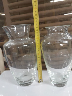 Vases new, set of 2 pieces