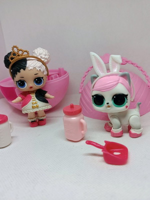 Lol Surprise doll and pet set like new with accessories