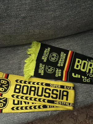 Borussia Dortmund scarves pack of 2 like new, authentic