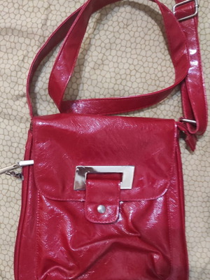 Crossbody bags, pack of 2, beige and red