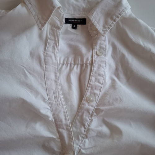 Miss Sixty Shirt L white used, fitted with button closure