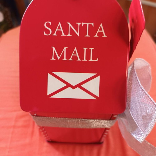 Christmas Metal Mailbox like new