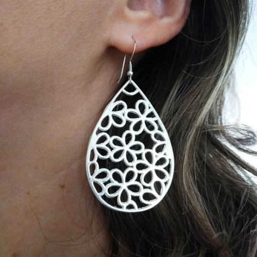 Boho earrings new with metal detail and 925 silver hook